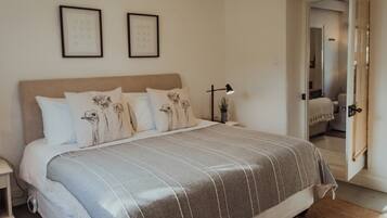 3 habitaciones, tabla de planchar con plancha y wifi gratis