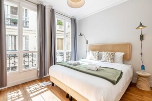 2 habitaciones, tabla de planchar con plancha y wifi gratis 