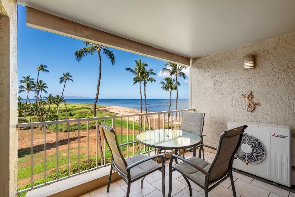 Condo, 2 Bedrooms | Outdoor dining