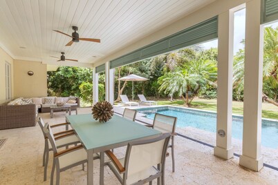 Villa Bougainvillea - Sandy Bank Bay Vacation Home St. Kitts