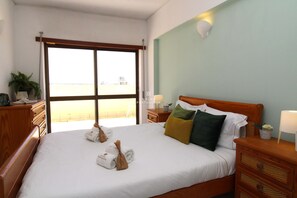 1 bedroom, iron/ironing board, free WiFi, bed sheets - Apartamento Anís Estrelado by D'Alma Portuguesa (Armação de Pêra)