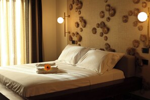 Deluxe Double Room | Individually decorated, individually furnished, desk, laptop workspace - Tenuta Pezzapane (Ruviano)