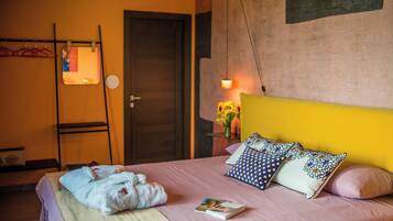 Superior-Zimmer | Individuell dekoriert, individuell eingerichtet, Schreibtisch