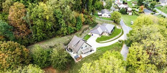 3BR remodeled ranch style home close downtown. Quiet and peaceful