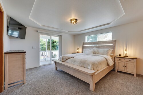 Charming Rogue Valley Home in Central Point!