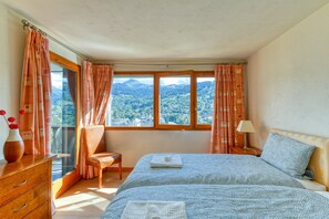 4 Schlafzimmer, Bügeleisen/Bügelbrett, kostenloses WLAN, Bettwäsche