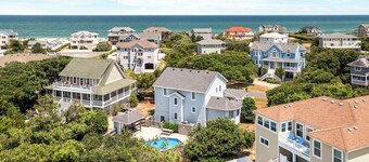 C5058 Close to the Beach! Dogs Ok!Free Pool Heat March through May! Specials!