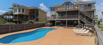 Inviting, Oceanfront, Views Galore, Pets, C5059