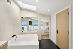 5 Schlafzimmer, kostenloses WLAN, Bettwäsche