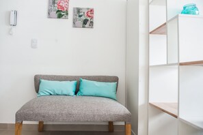 Studio (Mara) | Premium bedding, down comforters, pillowtop beds, individually decorated - Gente del Sur - Lugones (Ushuaia)