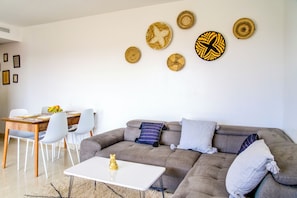 Smart TV, books - Panoramic Beachfront Belvedere (Agadir)