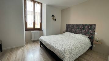 1 bedroom, soundproofing, iron/ironing board, WiFi