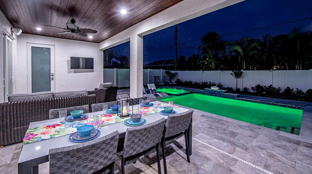 Photo 5 of Great location! 4 Bedroom Coastal Home with Pool and Outdoor Living Space