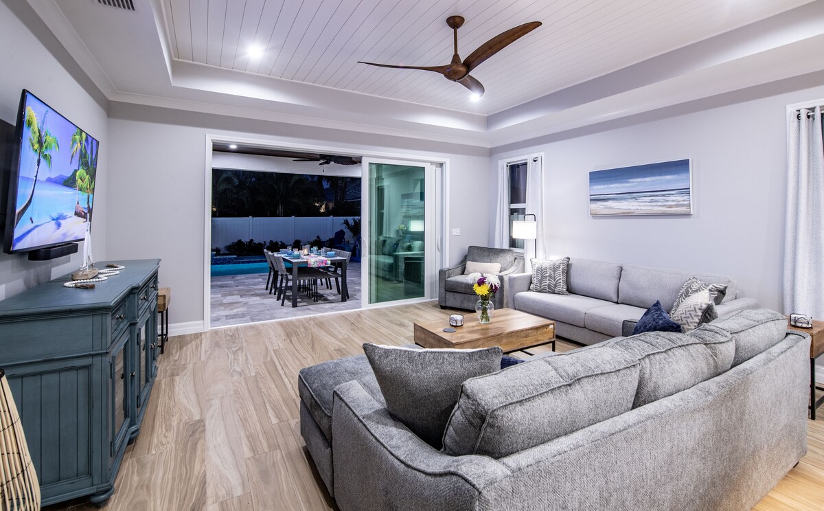 Photo 6 of Great location! 4 Bedroom Coastal Home with Pool and Outdoor Living Space