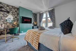 3 soverom, strykejern/-brett, wi-fi (inkludert) og sengetøy