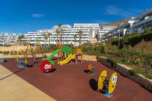 Children’s area - Villa Esmeralda 20 by Bookaparadise (Finestrat)