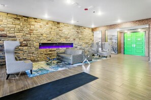 Lobby - Cobblestone Hotel & Suites - Wickenburg (Wickenburg)