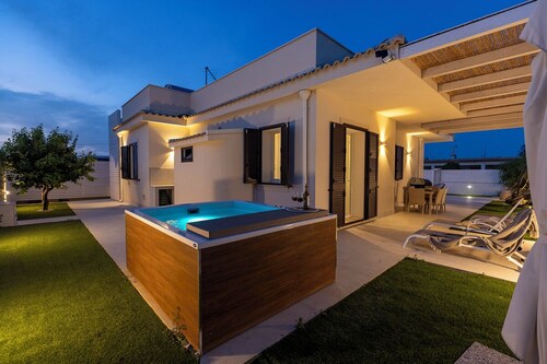 Villa Teresann con Jacuzzi riscaldata