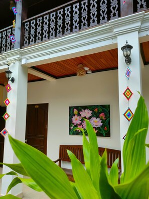 Terrace/patio - Lotus Corner - Heritage B&B (Luang Prabang)