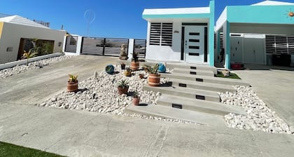 4 bedroom villa in La Parguera - Puerto Rico's Hidden Gem - 2 mins to the water!