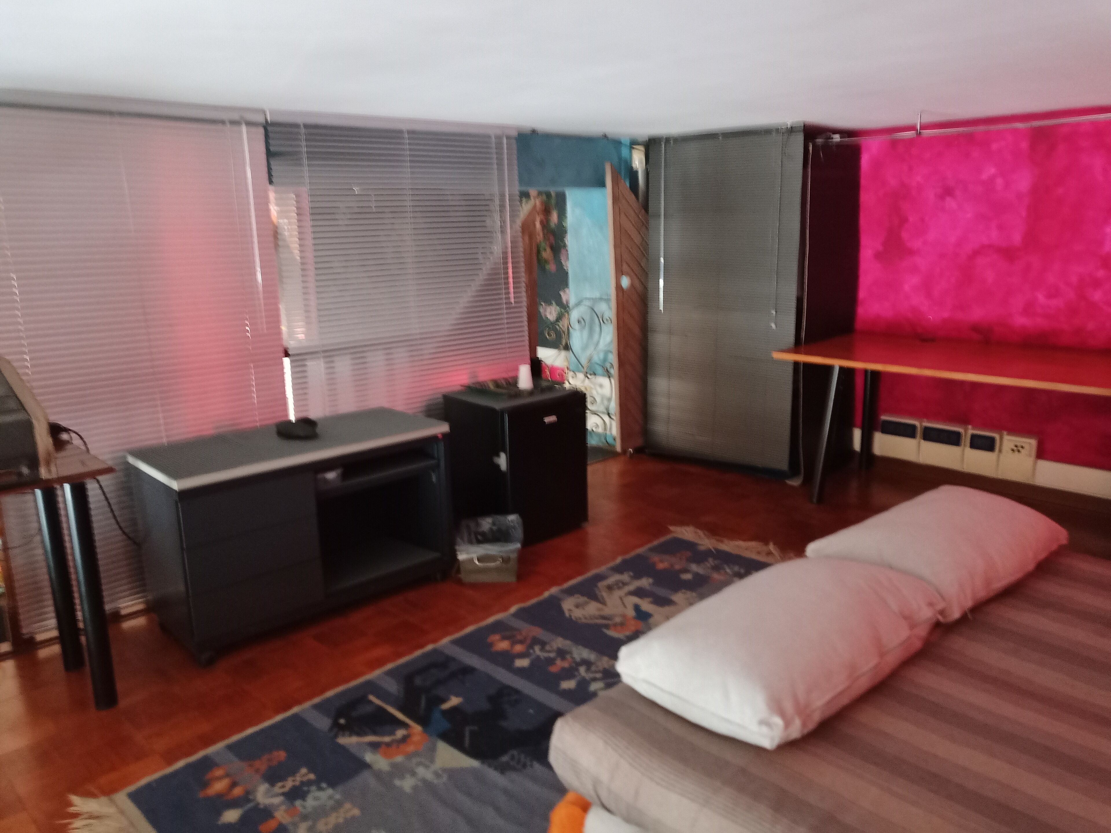 Deluxe Townhome | 1 bedroom, free minibar items, free WiFi, bed sheets