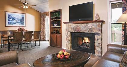 Get Relief From The Heat. Spend Aug 3-10-2024 at Wyndham Resort Flagstaff AZ