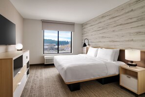 Bàn, khu vực làm việc phù hợp cho laptop, bàn ủi/dụng cụ ủi quần áo 