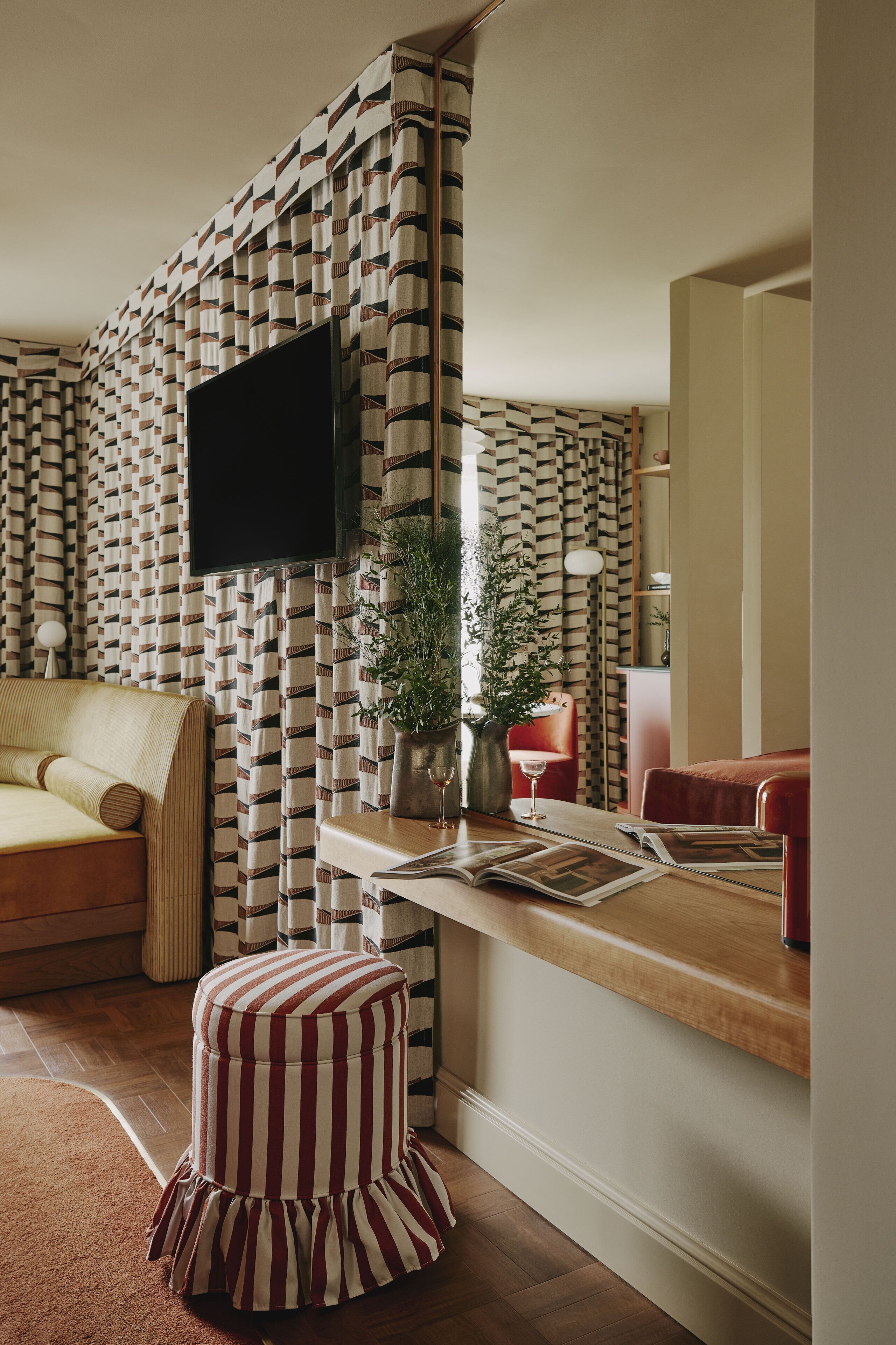 Foto - Locke am Platz Zurich