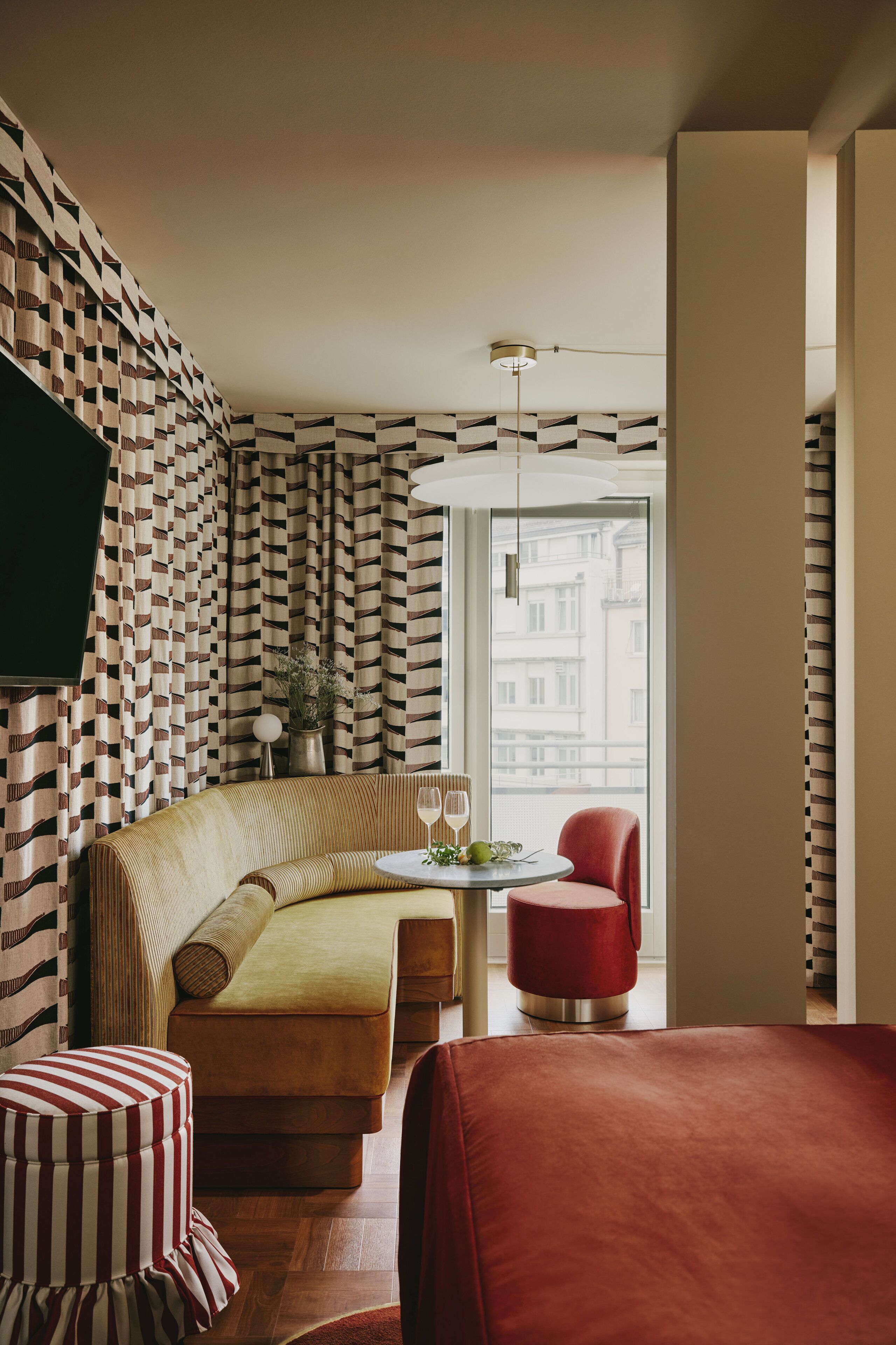 Foto - Locke am Platz Zurich