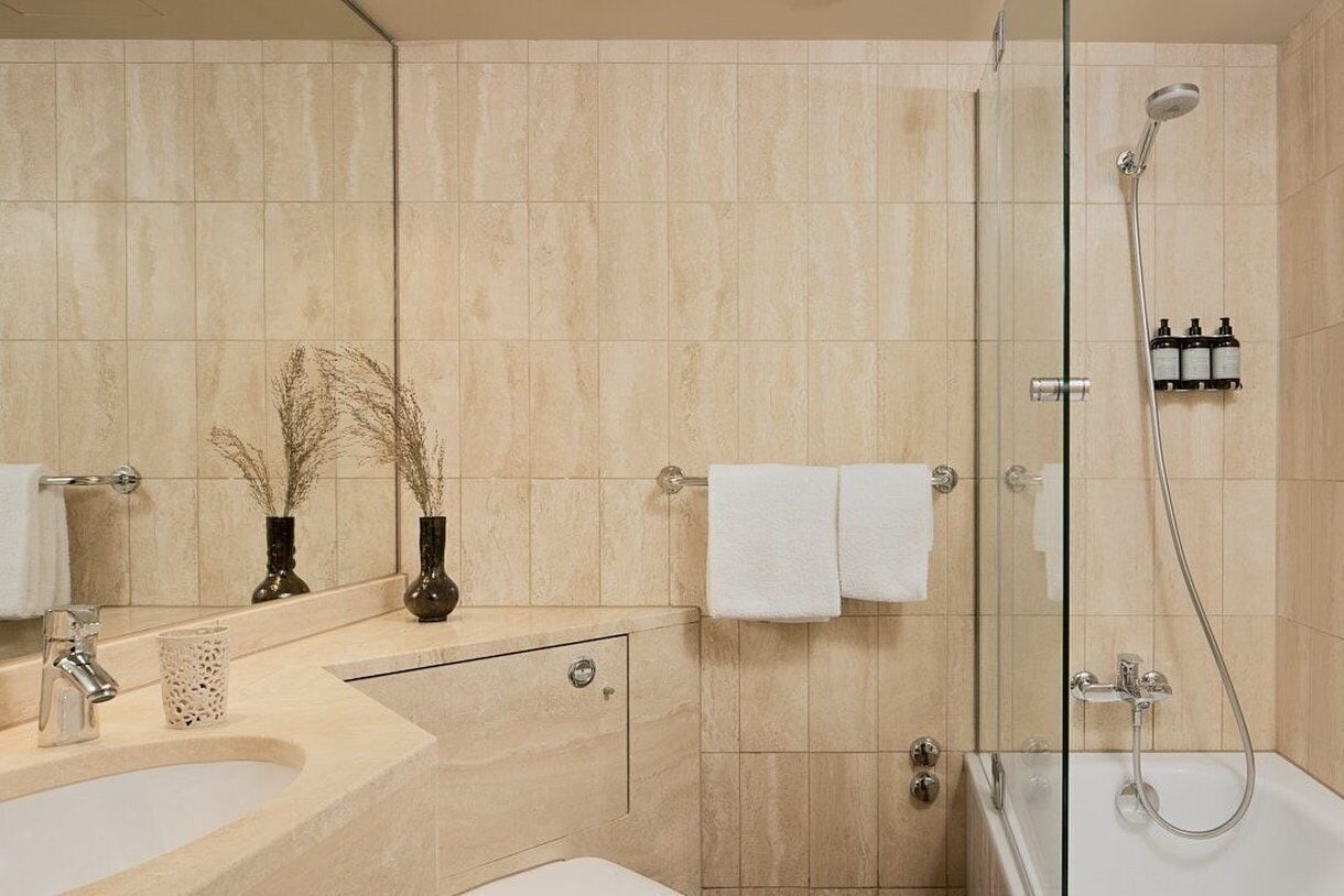 Foto - Locke am Platz Zurich