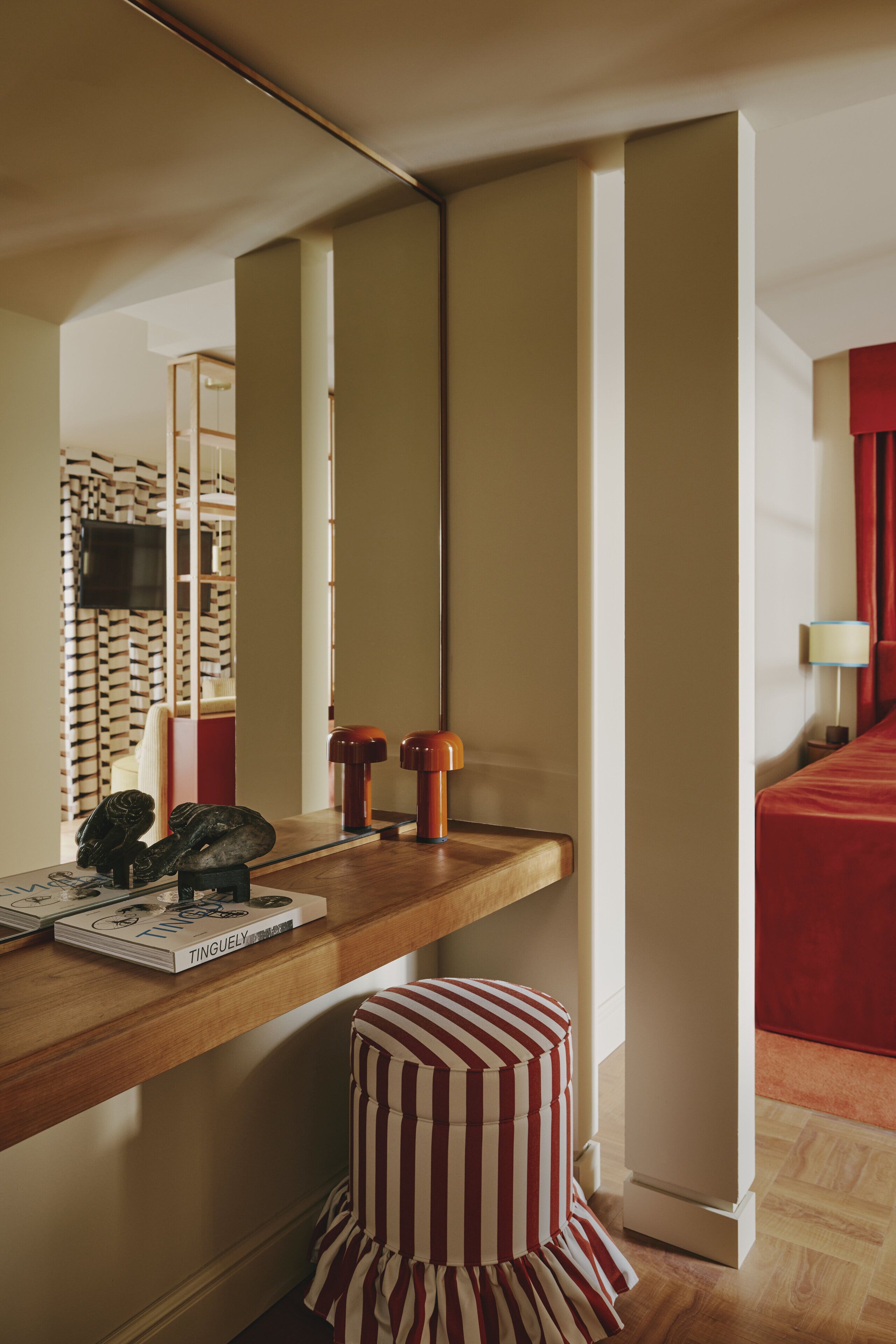 Foto - Locke am Platz Zurich