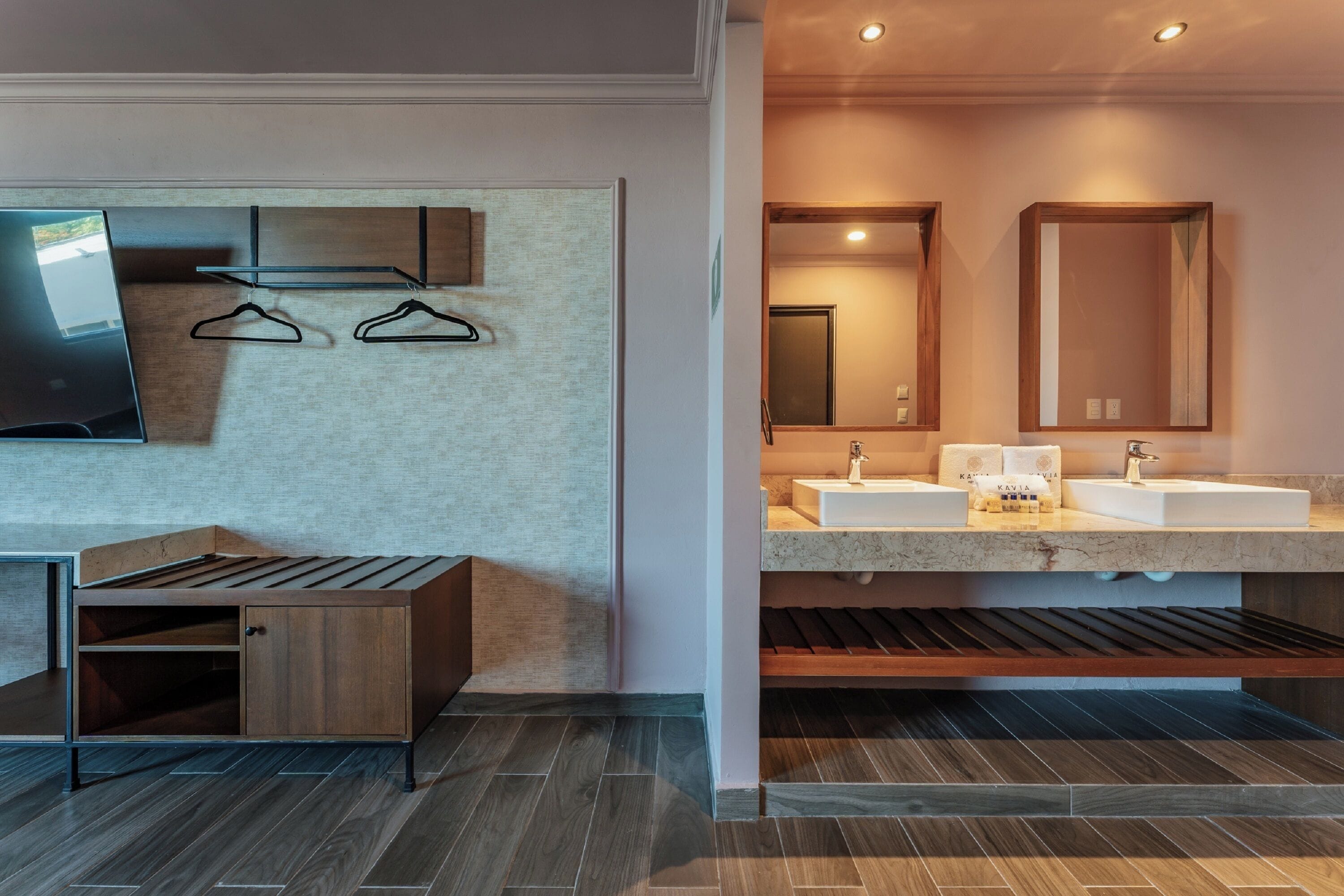 Photo - Hotel MID Project
