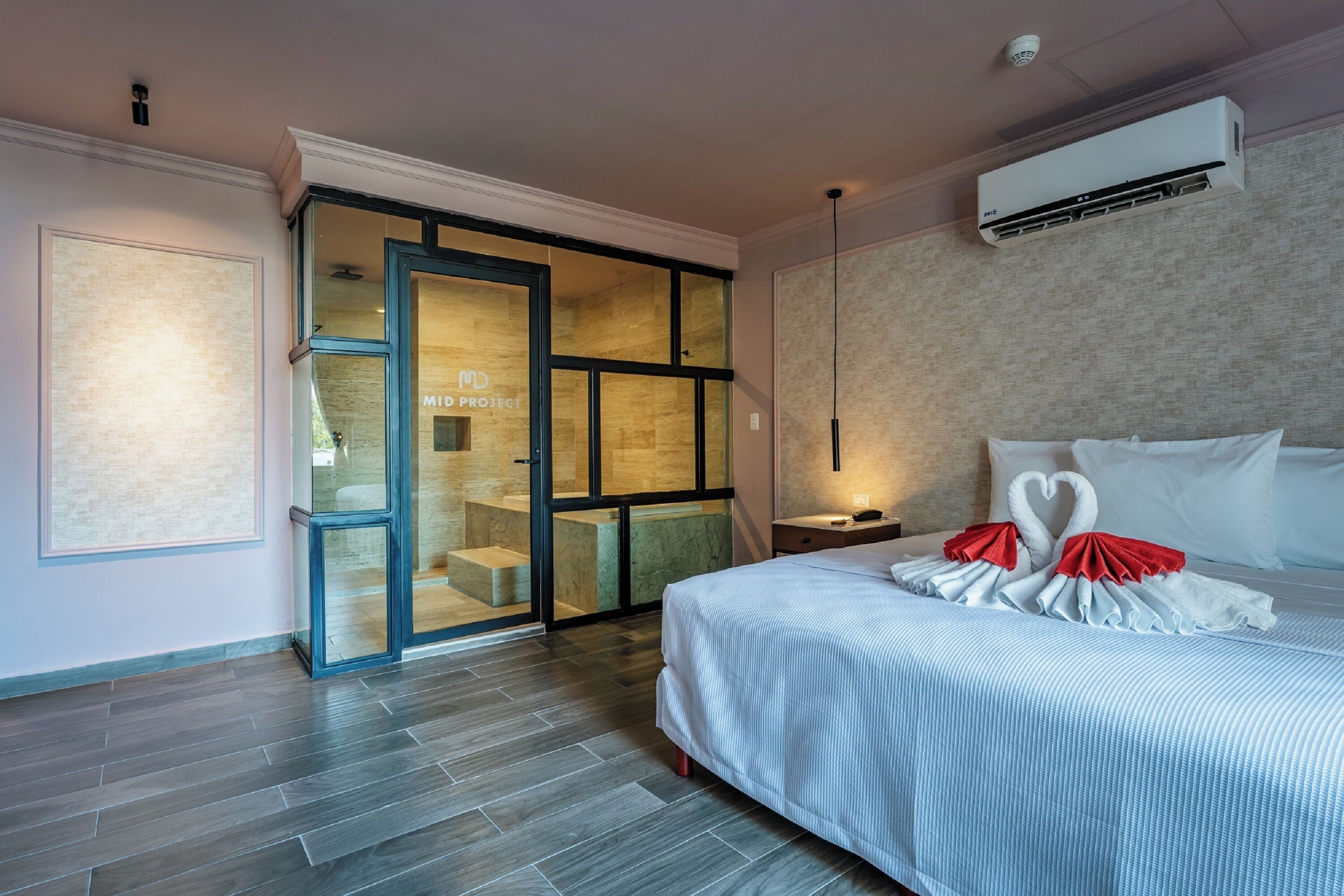 Photo - Hotel MID Project