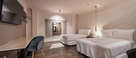 1 bedroom, desk, iron/ironing board, free WiFi