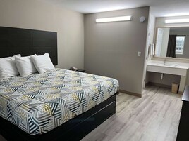 Free WiFi, bed sheets