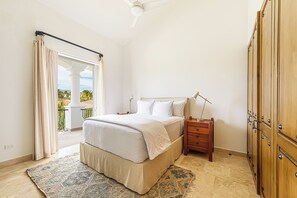 3 bedrooms, iron/ironing board, travel cot, free WiFi