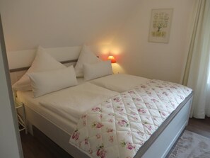1 Schlafzimmer, kostenloses WLAN, Bettwäsche