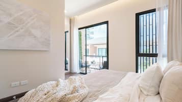 4 habitaciones, escritorio y cortinas blackout
