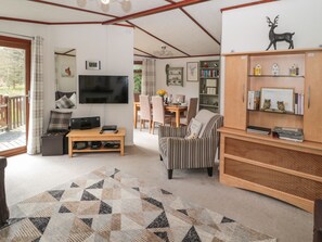 Cottage | Living area