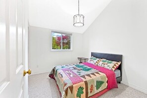 4 Schlafzimmer, Bügeleisen/Bügelbrett, WLAN, Bettwäsche