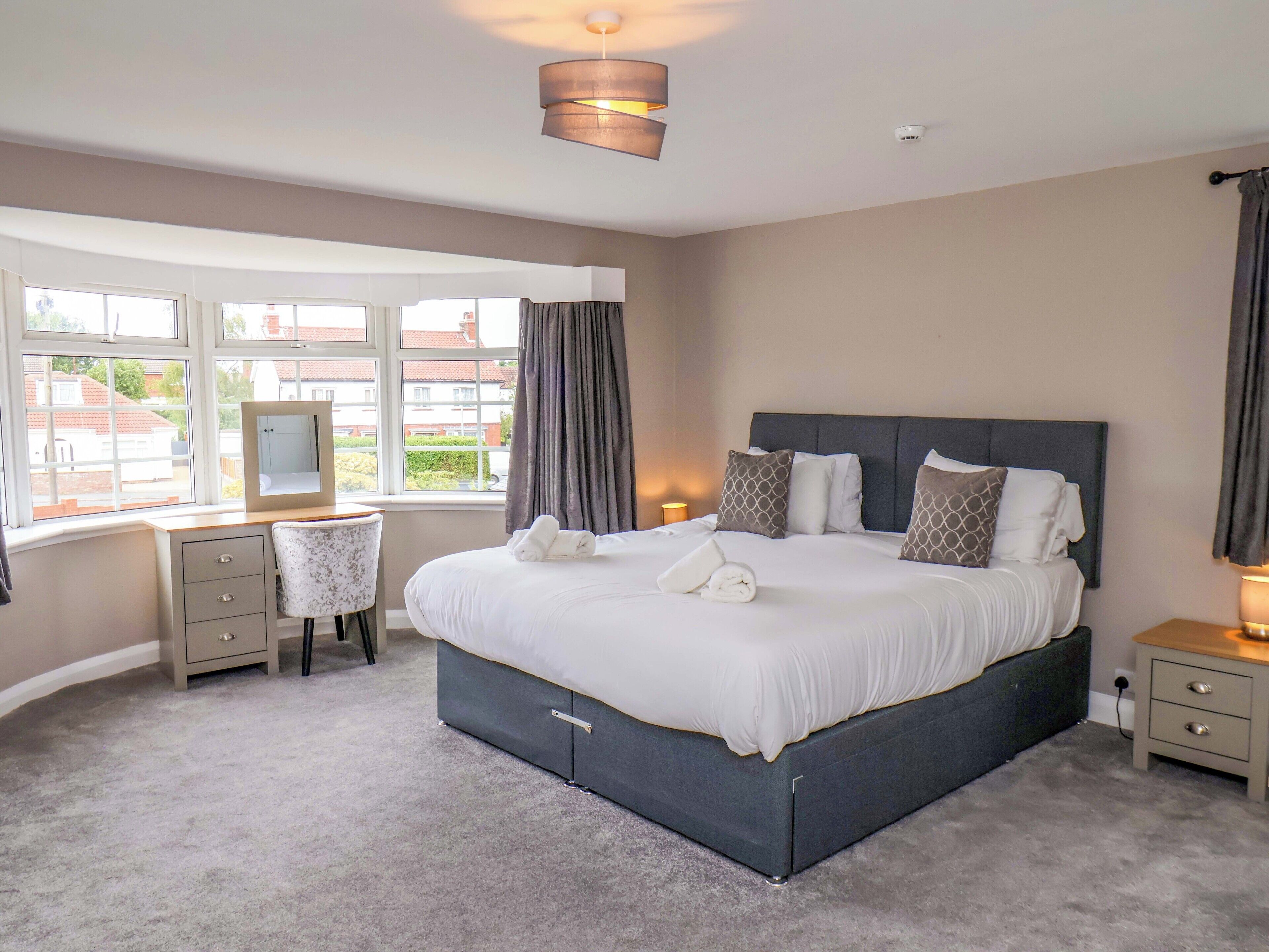 Cottage | 13 bedrooms, individually decorated, individually furnished, free WiFi