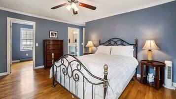 3 bedrooms, iron/ironing board, WiFi