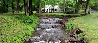 Race Brook Lodge