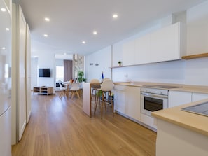 Fridge, microwave, oven, dishwasher