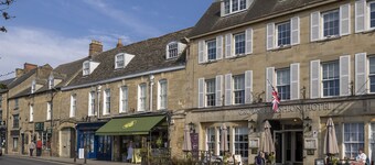 Country retreat with stunning views - Guddlebrook Two