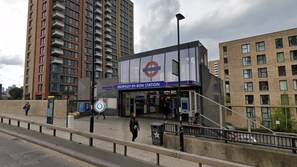 Exterior - London East Side Duplex (London)