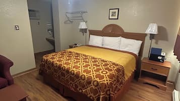 Habitación individual | Escritorio, espacio para trabajar con laptop, camas extra y wifi gratis