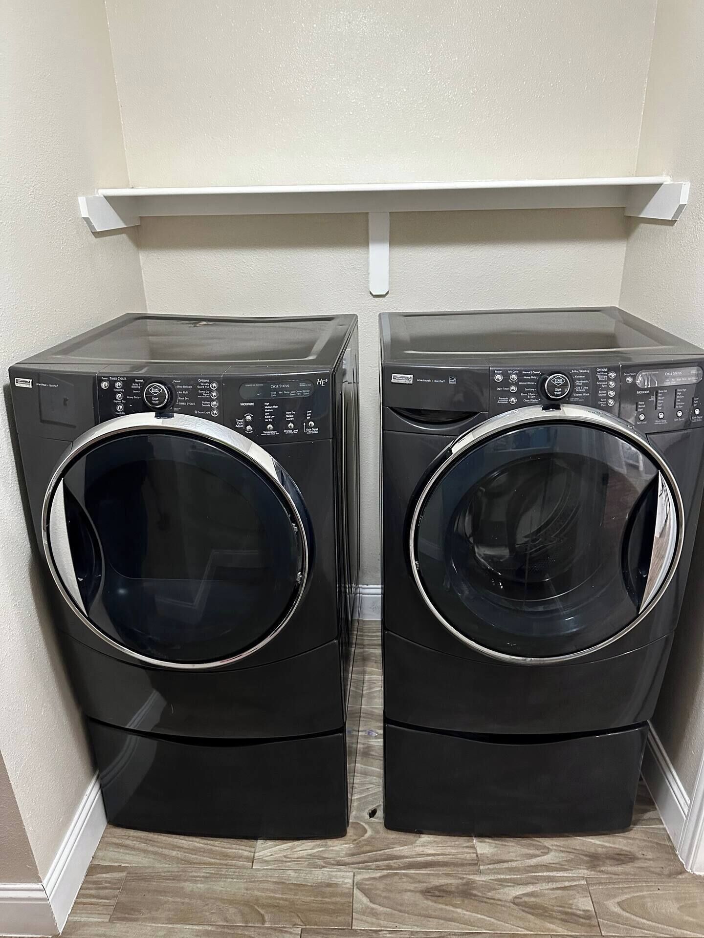 Newly Remodeled Spacious 14 Person Home
