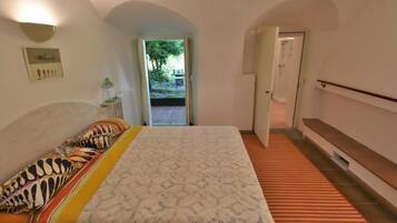 2 bedrooms, internet