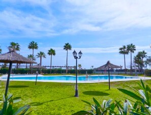 Pool - Beachfront 3 Bed Apt San Luis De Sabinillas (San Luis de Sabanillas)
